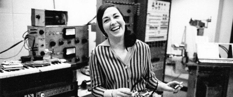 Norma Beecroft taking a break while working on the tape part for Two Went to Sleep (1967) in the University of Toronto Electronic Music Studio (UTEMS). Photo © John Reeves