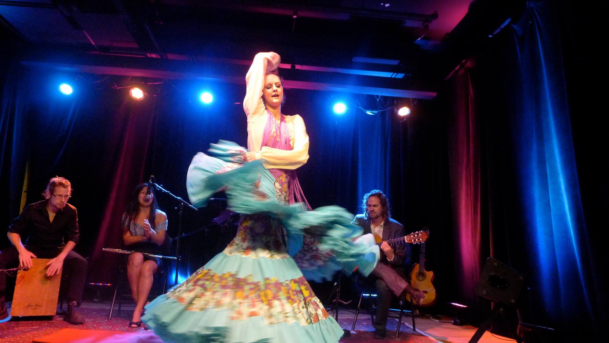 Fin de Fiesta Flamenco, in performance at the Small World Music Centre.