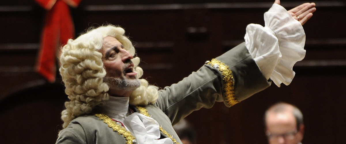 Ivar Taurins as “Herr Handel,” at a Tafelmusik Messiah performance. Photo credit: Gary Beechey.