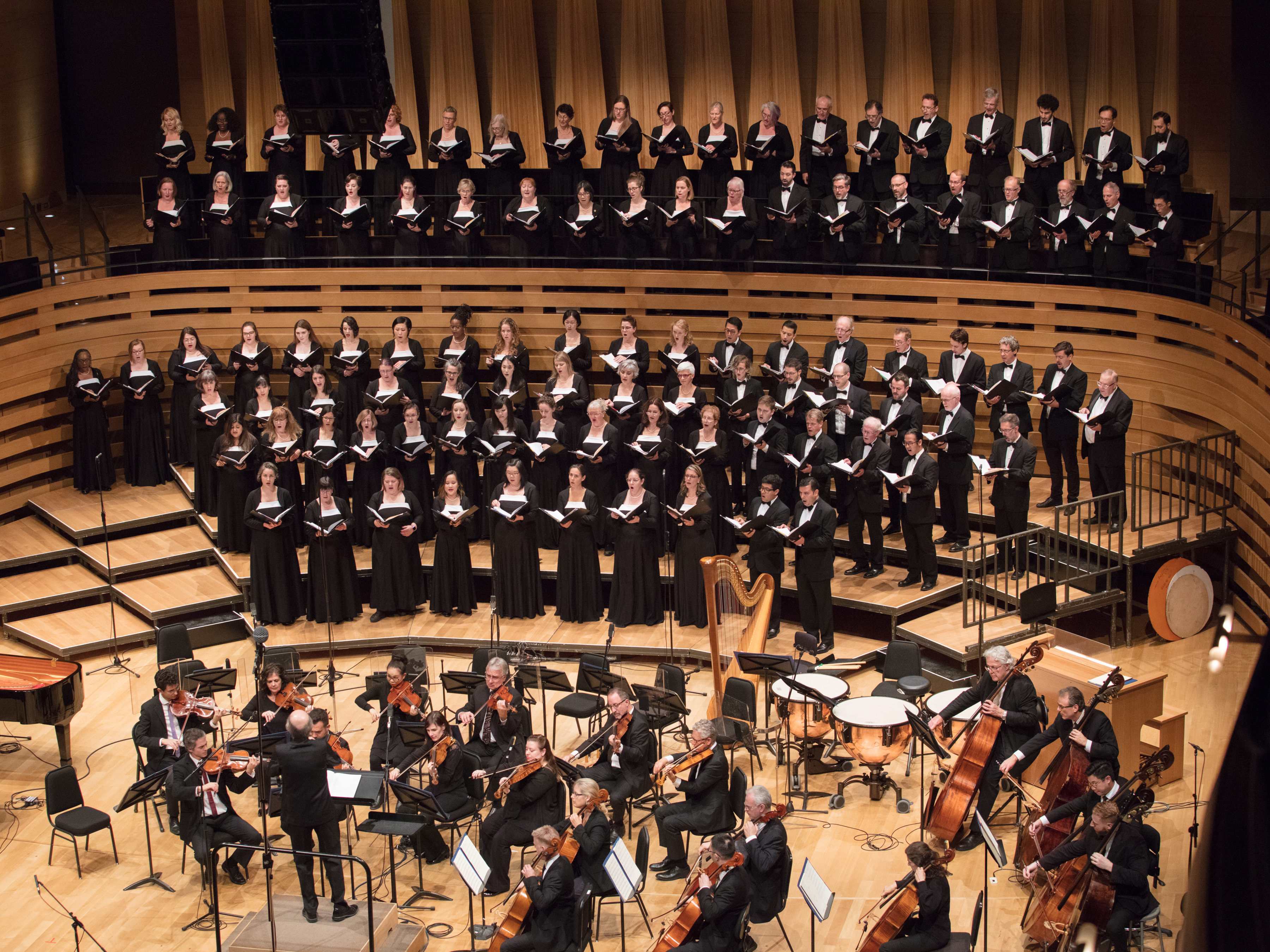 Orchestra choir. Симфонический оркестр Торонто. Гендель хор. Гендель оркестр. Хор Аллилуйя.