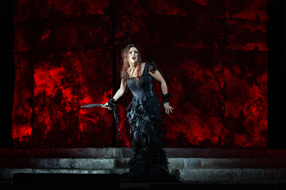 Sondra Radvanovsky in "Medea", The Metropolitan Opera, 2022. Photo by Marty Sohl.