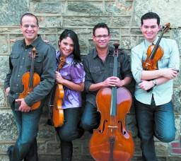 beyondclassical dali quartet  left to right  carlos rubio  second violin  adriana linares  viola  jesus morales  cello  simon gollo  first violin. photocredit vanessa briceno-scherzer