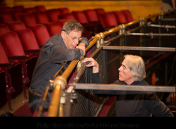 feature 1 - glass with conductor riesman