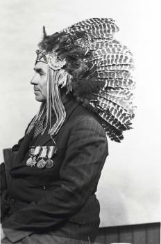 Francis Pegahmagabow (1945)