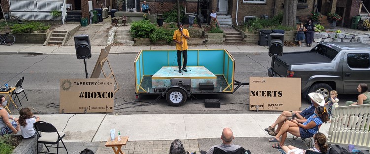 Asitha Tennekoon performing at a ‘Box Concert’. Photo credit: Dahlia Katz.