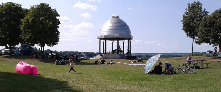 Bayfront Park pagoda in Hamilton Ontario. Photo credit ALLANAAAAAAA