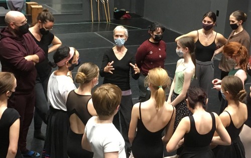 Pia Bouman giving notes to her Nutcracker cast after rehearsal, on December 5, 2021 at the Pia Bouman School. Photo credit: Jennifer Parr.