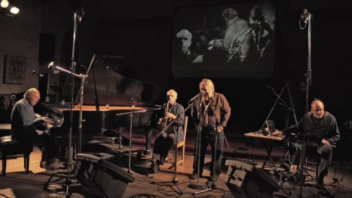 CCMC in 2015 at The Music Gallery in Toronto. Piano, Michael Snow; alto sax, John Oswald; voice, Paul Dutton; sampler, John Kamevaar. Photo by Laurie Kwasnik.