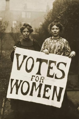 Lancashire Lass: Annie Kenney and Christabel Pankhurst.