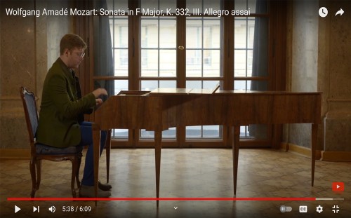 Daniel Adam Maltz plays Mozart on fortepiano.