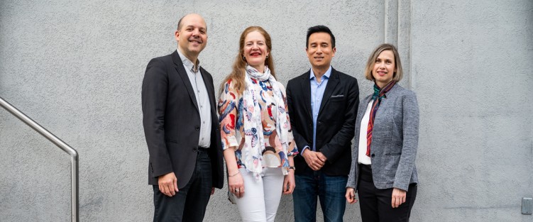 Rachel Podger and Tafelmusik Artistic Co-Directors (L-R): Dominic Teresi, Rachel Podger, Brandon Chui and Cristina Zacharias. Photo by Dahlia Katz.