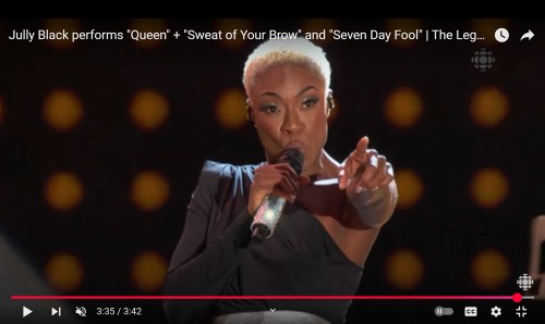 Jully Black.