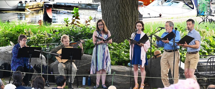 The Musicians of the Egg: (l-r) Alison Melville, Jonathan Stuchbery, Michele Deboer, Veronika Muggeridge, John Pepper and Cory Knight. At the Toronto Music Garden, July 2025. 