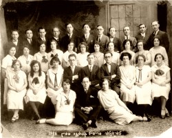 12_choral_toronto-jewish-folk-choir-1926-fraihait_gezangs_farain_-_1926_-_full_size-a