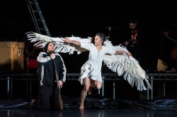 Rachel Poirier (right) and Alexander Leonhartsberger in Swan Lake. Photo credit: Foteini Christofilopoulou.